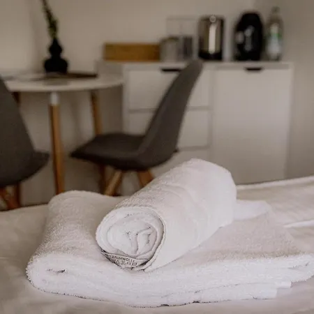 'goldpath' - Spitalhof I Modern I Wlan I Kueche I Balkon I Smarttv Mit Wipu *
