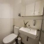 'goldpath' - Spitalhof I Modern I Wlan I Kueche I Balkon I Smarttv Mit Wipu Lägenhet *